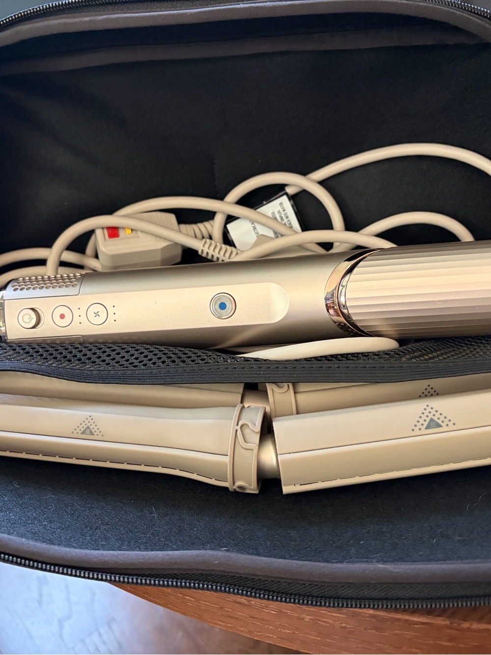 $349 - Shark FlexStyle including shown attachments plus case - PRE-OWNED - Picture 13 of 14